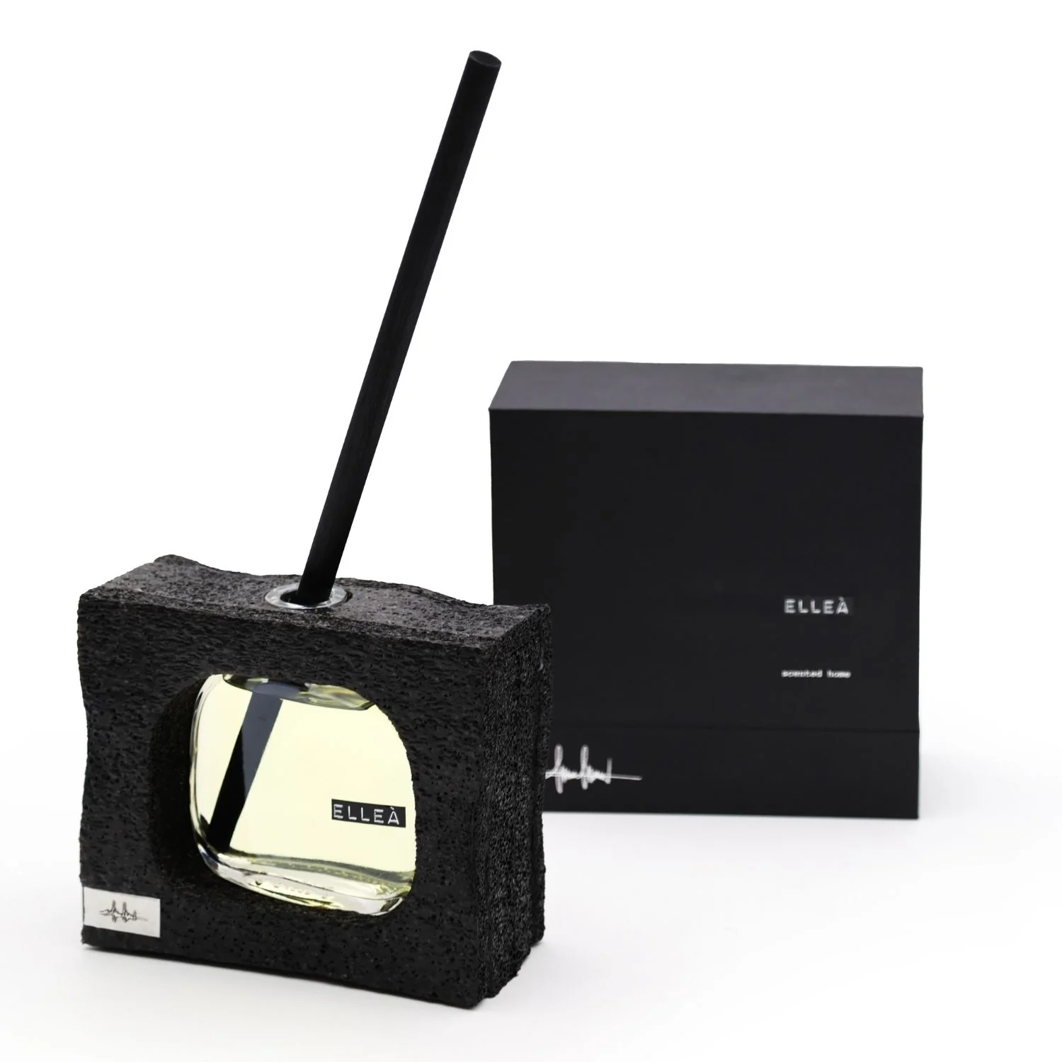 elleà - Image 3